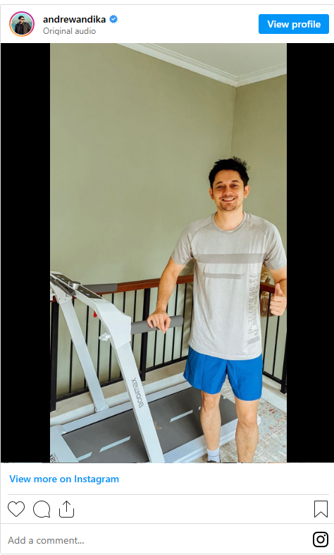 Loading Instagram Reel...