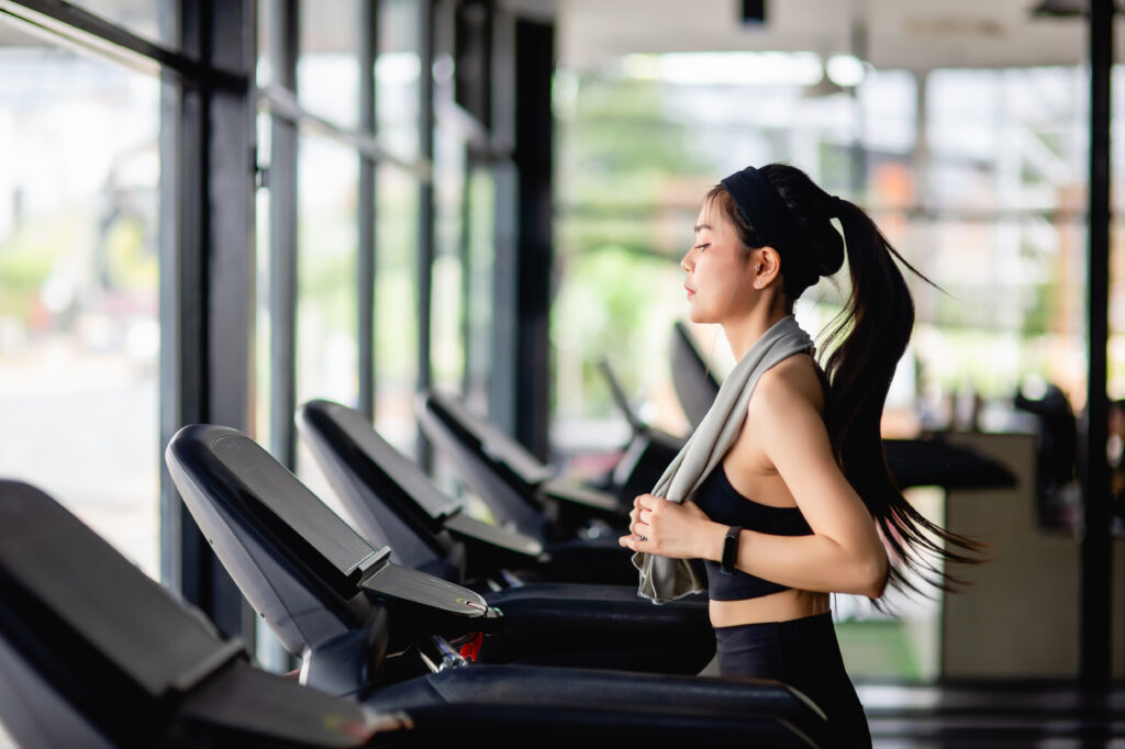 alat fitnes untuk mengecilkan pinggul